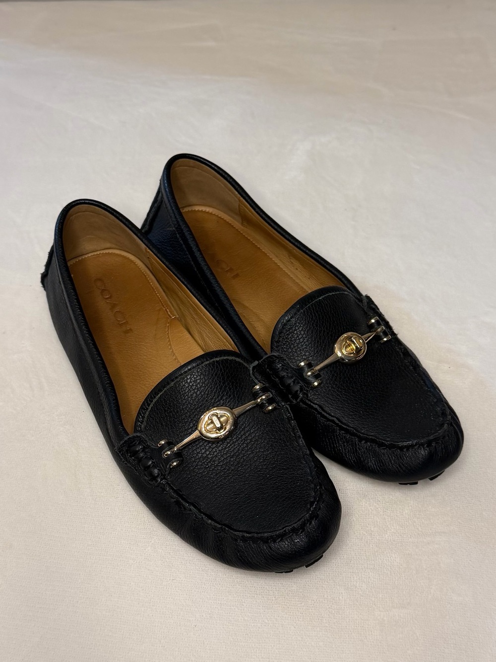 Coach Arlene Black Leather Turnlock Driving Loafers Size 9B